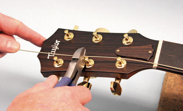 Restring martin deals guitar