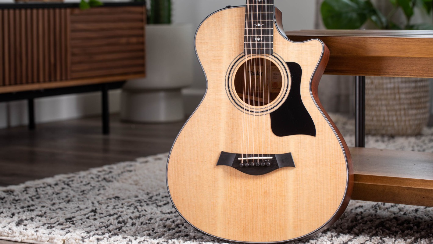 352ce Sapele Acoustic-Electric Guitar | Taylor Guitars