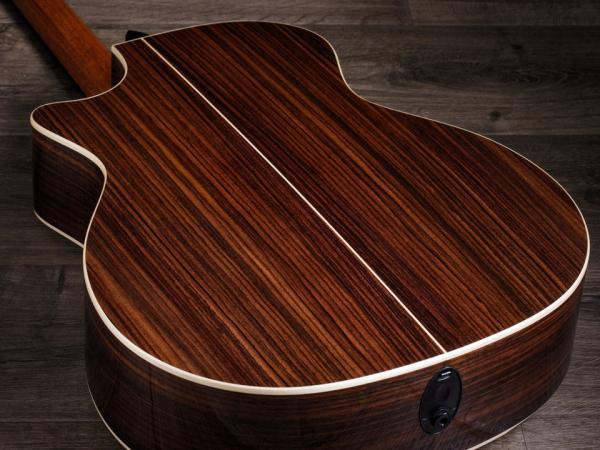 Walnut on sale guitar body